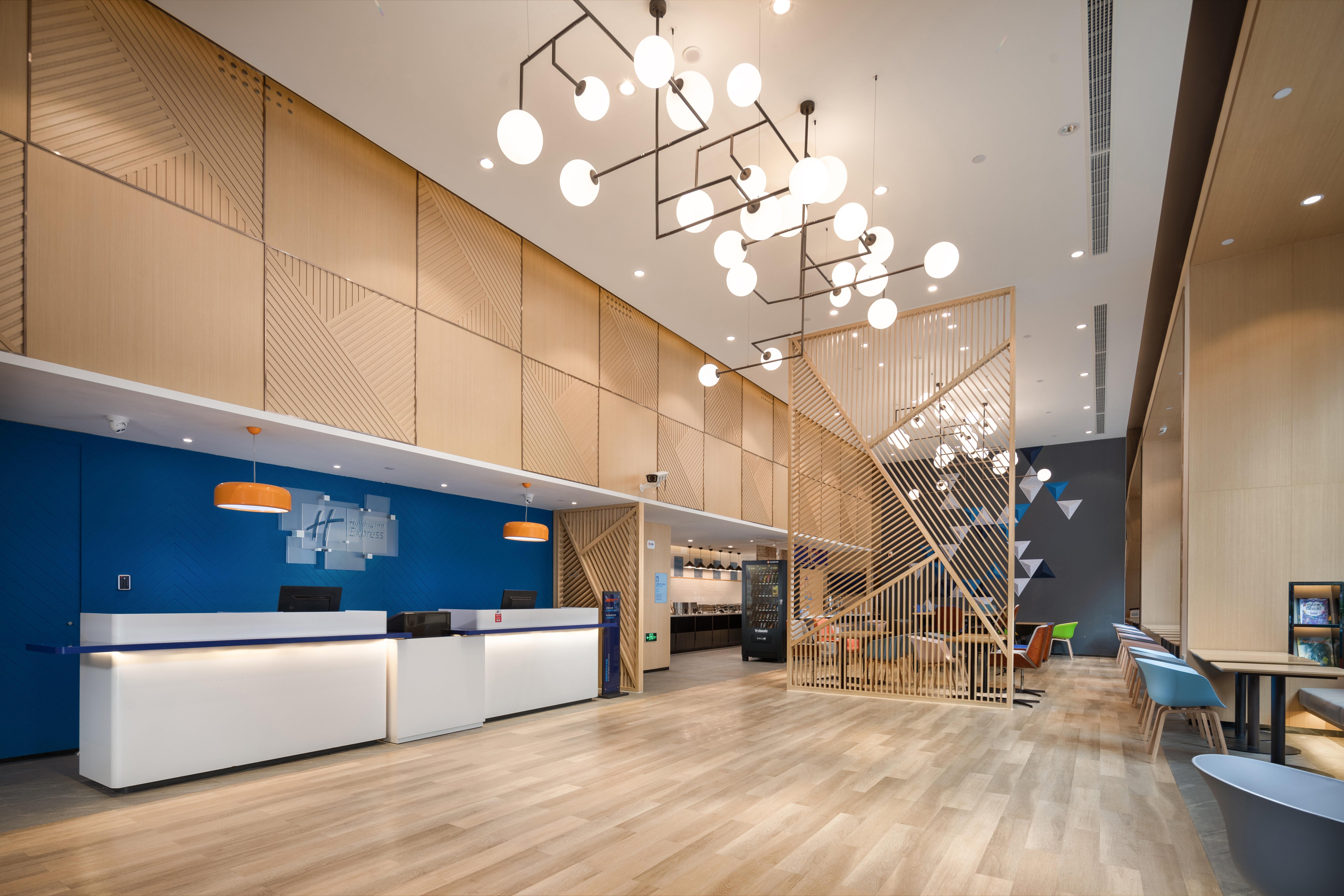 Holiday Inn Express Ningbo City Center By Ihg المظهر الخارجي الصورة