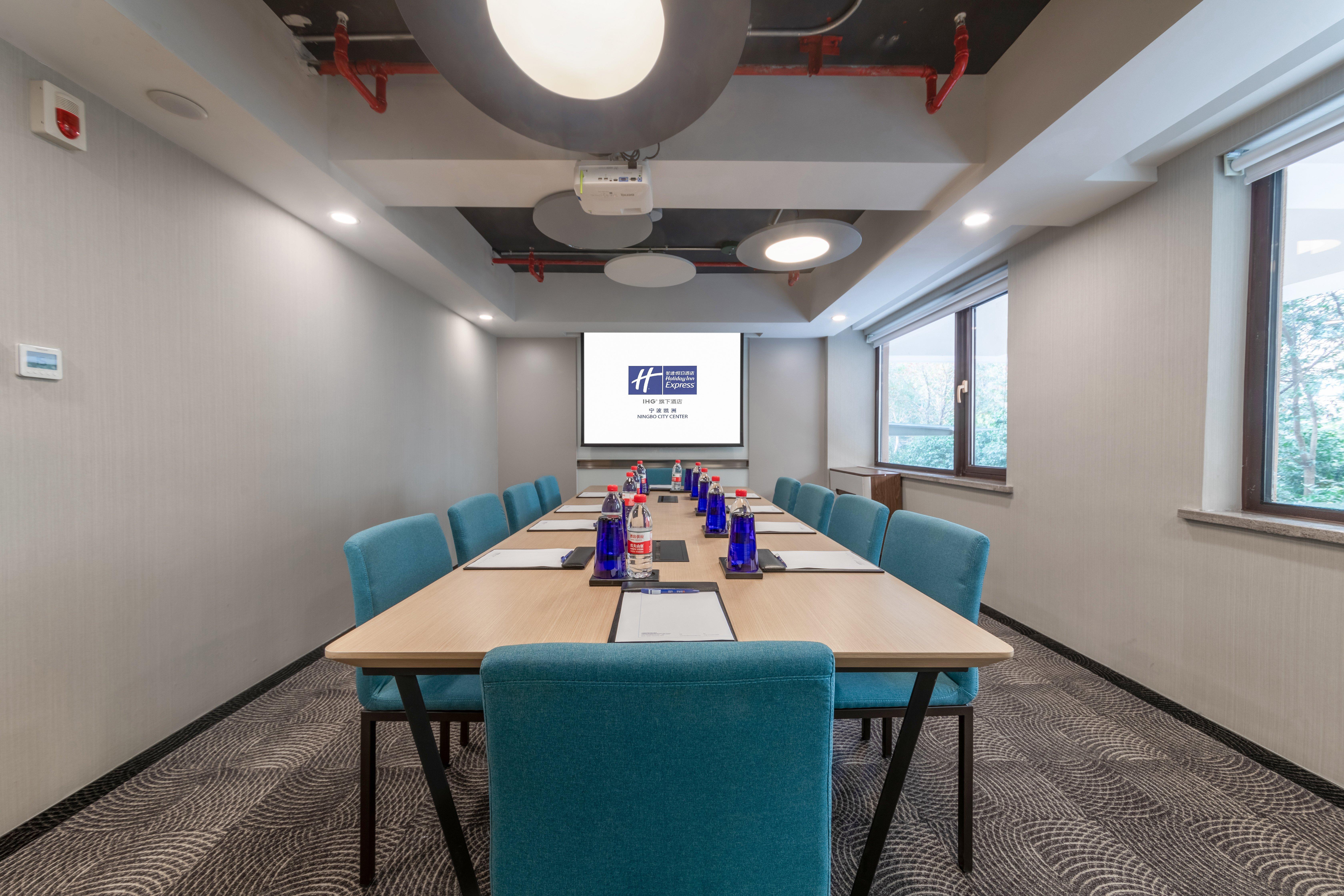 Holiday Inn Express Ningbo City Center By Ihg المظهر الخارجي الصورة